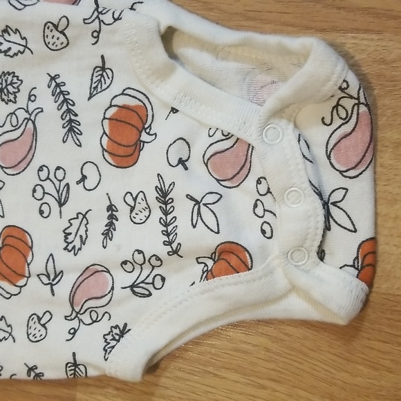 Koalababy orange/peach and white pumpkin print top 6-9 months NWT - Picture 3 of 5